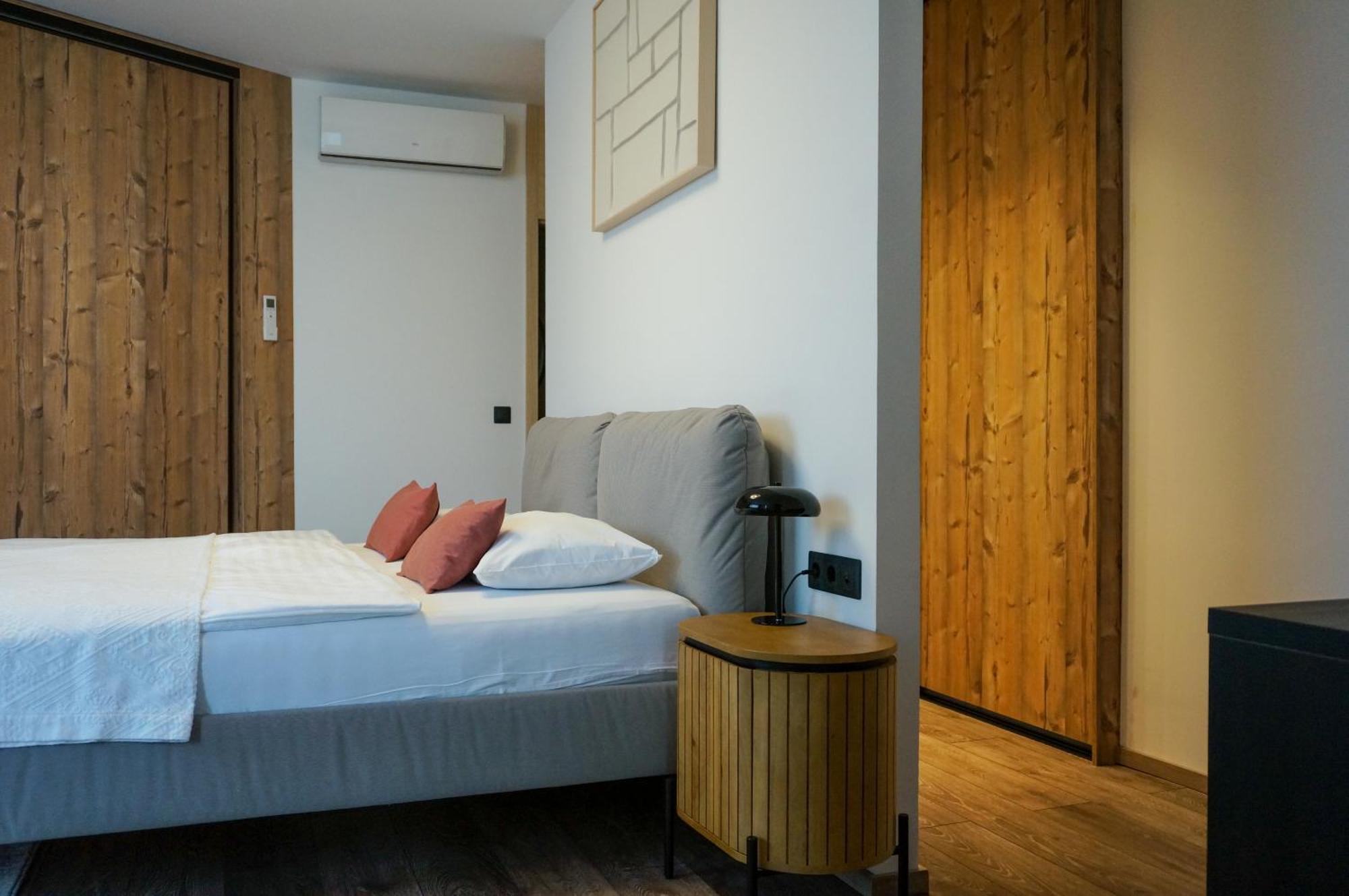 Mt Suites Boedapest Buitenkant foto